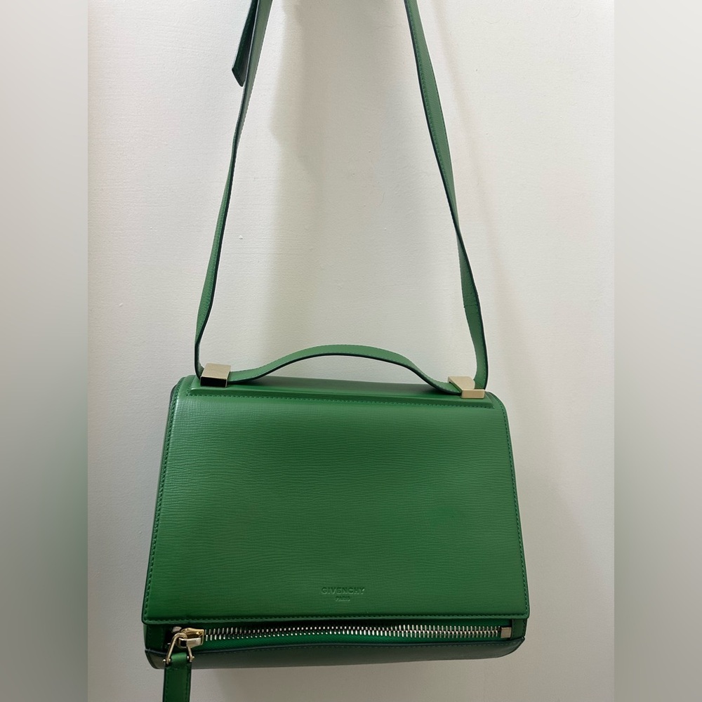 Authentic Givenchy Green leather medium Pandora box bag - Picture 8 of 11